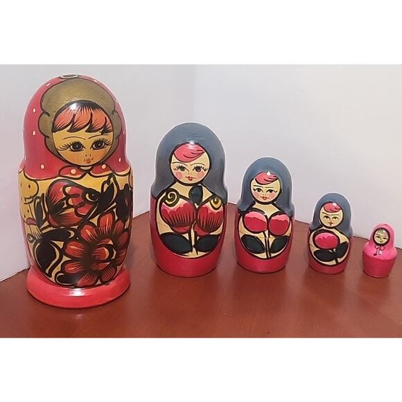 Handmade 5 Russian Nesting Dolls Complete Set - Picture 5 of 7